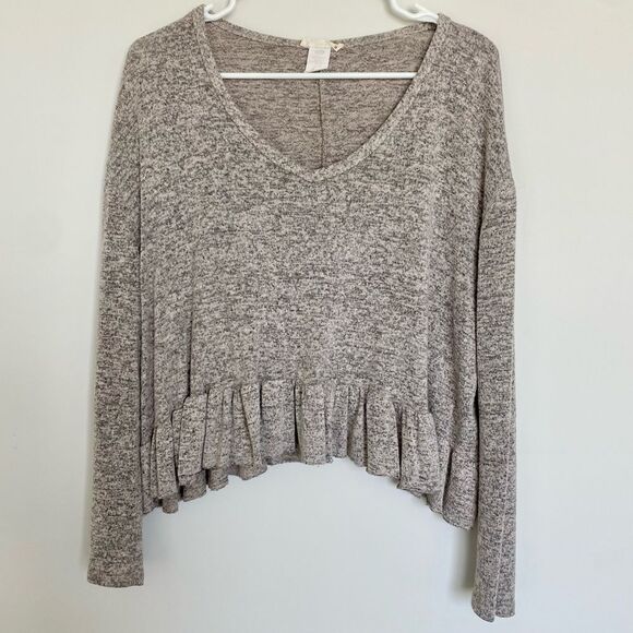 Olivia Rae Gray Soft High Low Long Sleeve Cropped Sweater Top Ruffles Size Large - Picture 1 of 8